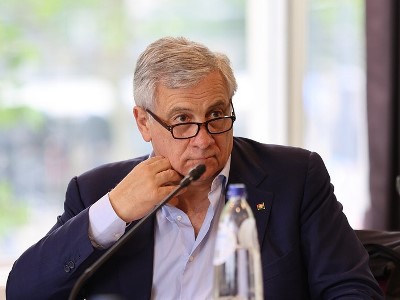 Глава МИД Италии посетит с визитом Сирию и объявит о первом пакете помощи