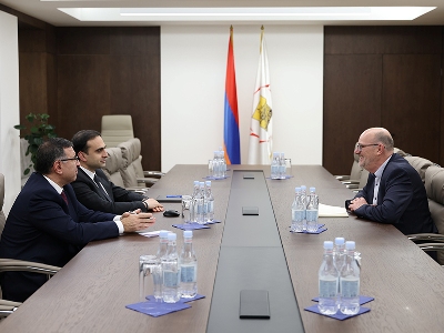 Ավինյանը Լյուքսեմբուրգի դեսպանին ներկայացրել է քաղաքաշինական խոշոր նախագծերը
