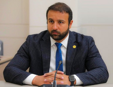«Իրավունք». Ո՞ւմ դուռն են թակում ՔՊ-ական Հայկ Սարգսյանի կասկածները