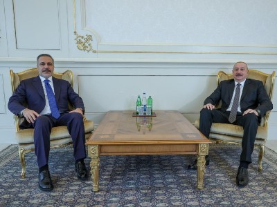 Ալիեւն ընդունել է Թուրքիայի արտաքին գործերի նախարարին