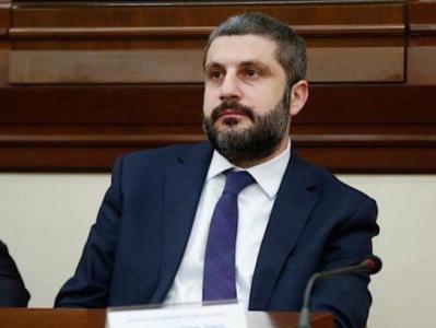 Իշխանությունը չմասնակցեց ընդդիմության հրավիրած՝ տրանսպորտի թանկացման օրակարգով նիստին. Այն տապալվեց