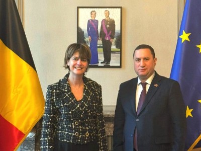 Посол Армении ознакомил председателя Сената Бельгии с проектом «Перекресток мира»