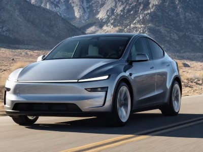 Tesla запустила продажи дорогой версии своей самой продаваемой Model Y в США, Канаде и Европе