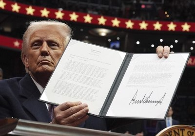 Newspaper: Trump suspends all US foreign aid programs for 90 days, including in Armenia