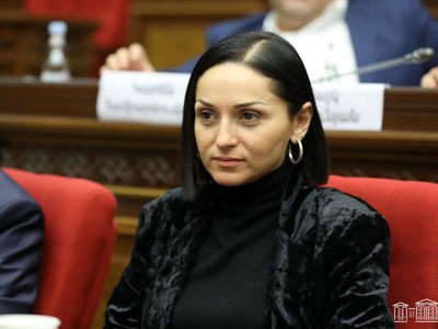 Депутат от правящей в Армении партии: За чей счет вы предлагаете продолжать платить 100 драмов за транспорт?