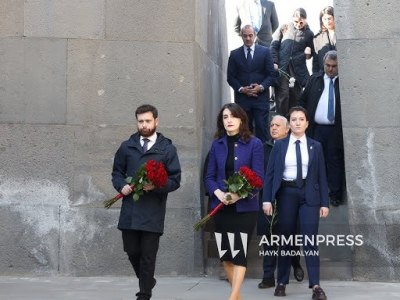 Վրաստանի ԱԳ նախարարն այցելել է Ծիծեռնակաբերդի հուշահամալիր