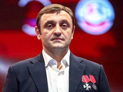 «Արբատ» գումարտակի հիմնադիր Արմեն Սարգսյանը ստացած վերքերից մահացել է հիվանդանոցում