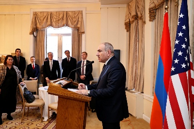 Պետք է կենտրոնանանք այնպիսի օրակարգի վրա, որը հեռանկար կբացի ապագայի համար. Փաշինյանը՝ «Save Armenia»-ի ընդունելությանը