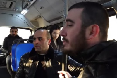 Абсурд: Проезд на автобусах междугородного транспорта в Ереване стоит 100 драмов