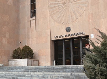 Քաղաքապետարանից ձերբակալված պաշտոնյաները կալանավորվել են