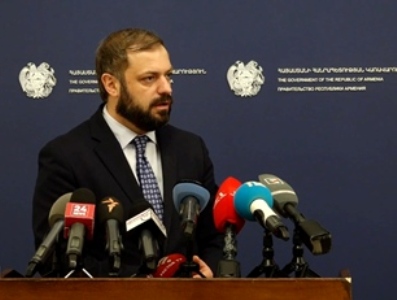 100 դրամով կարելի է երթեւեկել միայն ջարդված «գազելով». էկոնոմիկայի նախարար