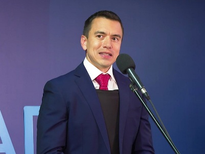 Действующий президент Эквадора лидирует на выборах главы государства