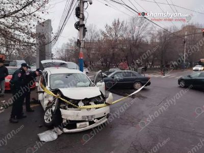 Գայի պողոտայում բախվել են «Mercedes»-ն ու «Nissan»-ը. կան վիրավորներ