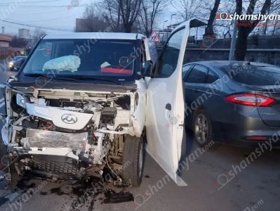 Երևանում բախվել են «Hyundai»-ն, «Volkswagen»-ը և բեռնատարը. վերջինս բախվել է կայանված «Ford Fusion»-ին. կան վիրավորներ