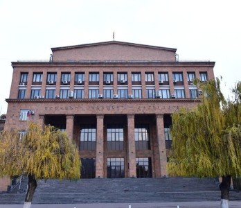 ԵՊՀ-ում այսօր դասերը կանցկացվեն հեռավար ձևաչափով. քննությունները կտեղափոխվեն