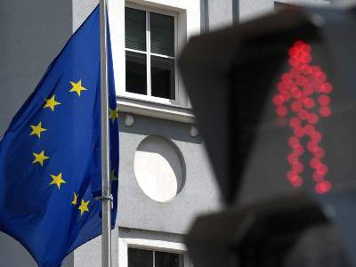 Reuters: Венгрия добивается исключения 8 человек из антироссийского санкционного списка ЕС