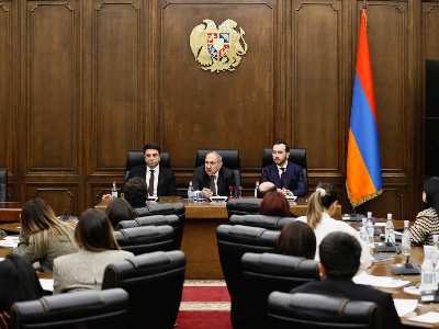 Նիկոլ Փաշինյանը ԱԺ-ում ՔՊ-ի հետ իրական Հայաստանի գաղափարախոսությունն է քննարկել