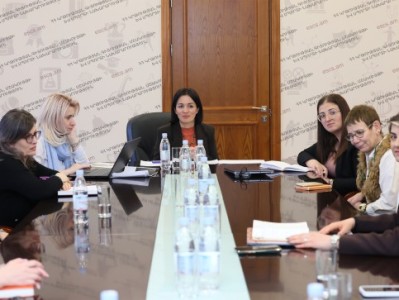 Ժաննա Անդրեասյանը հանդիպել է «405 կրթական դաշինք» զարգացման հիմնադրամի ներկայացուցիչներին
