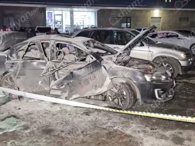 В Ереване взорвался автомобиль