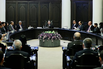 «Փաստ». Կառավարությունը հակասում է ինքն իրեն. թվային դրոշմապիտակների ոդիսականը