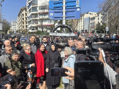 Turkey Alawites protest outside Syrian embassy