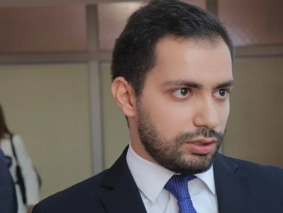 «Ծնողն իր երեխայի հետ նստում է տրանսպորտ, բայց չի կարող 2 անգամ իր քարտով վճարել».Գալջյանն ասաց՝ այդ հարցը քննարկում են