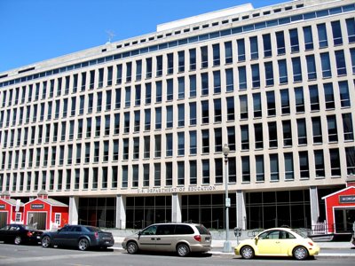 Թրամփն այսօր հրամանագիր կստորագրի ԱՄՆ կրթության նախարարության լուծարումն սկսելու մասին. CNN