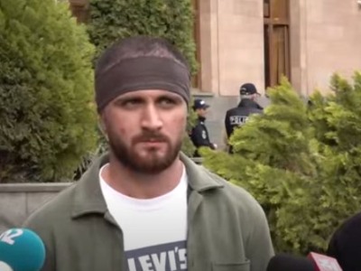«Իրավական առումով այսօր կան հիմքեր այդ երկու ոստիկանին ձերբակալելու, բայց ՔԿ–ն խտրական վերաբերմունք ունի». փաստաբան