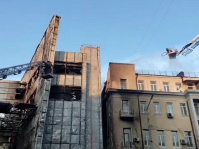 Դոնի Ռոստովում մարվել է հրդեհն առեւտրի կենտրոնում եւ բնակելի տանը