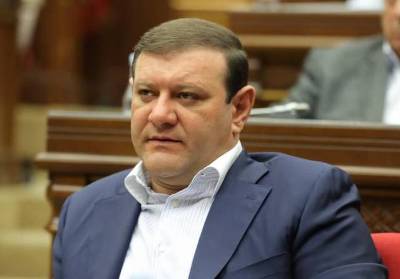 Տարոն Մարգարյանը ԱԺ «Պատիվ ունեմ» և «Հայաստան» խմբակցությունների անդամներին կոչ է արել չմասնակցել ԱԺ քառօրյա նիստին