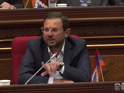 «Անաղուհաց քրդի շուն»-ը եւս թեւավոր արտահայտություն է, բայց մենք դա չենք օգտագործում. Գեղամ Մանուկյանը՝ Ավինյանի մասին