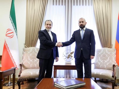 Tête-à-tête meeting between Foreign Ministers of Armenia and Iran commenced
