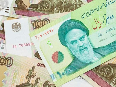 Iranian rial breaks anti-record by falling in price to one million rials per US dollar