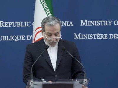 Araghchi: Armenia-Azerbaijan peace agreement minimizes risk of escalation in the region