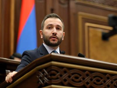 Ընդդիմությունը միշտ մեռшծ է ձևանում, երբ ՀՀ շահերի հետ կապված ինչ-որ բան է լինում. Կոնջորյան