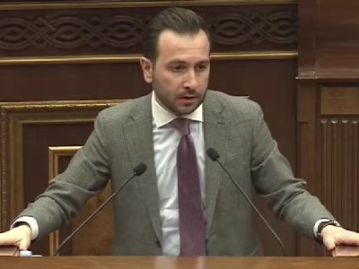 ՀՅԴ-ի և Հովիկ Աղազարյանի հարաբերությունները հիշեցնում են լատինաամերիկյան սերիալների դրամատիկ դրվագները. Կոնջորյան