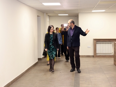 Մարտի 27-ը Թատրոնի միջազգային օրն է. ԿԳՄՍ նախարարն այցելել է Սունդուկյանի անվան ազգային ակադեմիական թատրոն