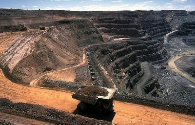 Երևանում ընթանում է «Հանքարդյունաբերության դերն ու նշանակությունը տնտեսության մեջ» խորագրով սեմինար-քննարկում