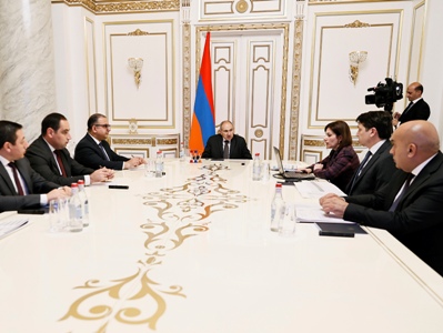 Վարչապետի գլխավորությամբ քննարկվել է առողջապահական հաստատությունների կառուցման ծրագրերի ընթացքը