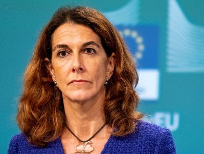 European Commission: Ukraine does not need elections unless Ukrainian people demand them