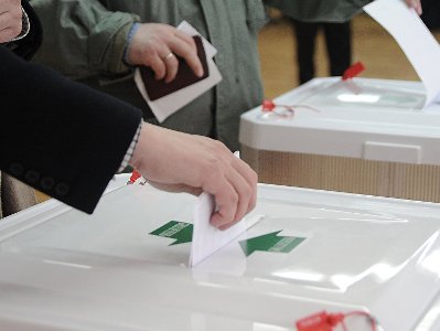 В Гюмри продолжается подсчет голосов: Итоги пока не представлены ни одной участковой комиссией