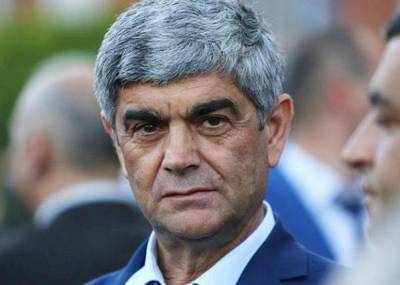 «Հրապարակ». Արցախցիները բացատրություն են պահանջել Վիտալի Բալասանյանից