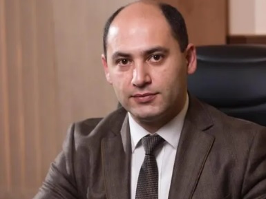 Ով է դառնալու Գյումրիի քաղաքապետ. Արդեն երրորդ օրն է, որ Մարտուն Գրիգորյանը լռում է. երբ նա կխոսի