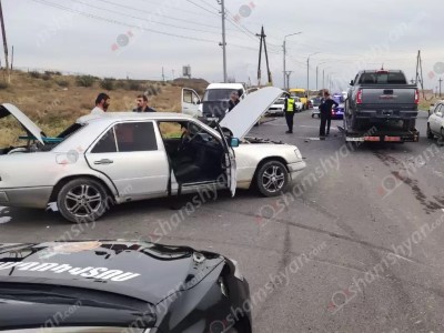 Արագածոտնում բախվել են «ԳԱԶել»-ը և «Mercedes»-ը․ հիվանդանոց տեղափոխված 4 վիրավորներից մեկը անչափահաս է․ shamshyan.com