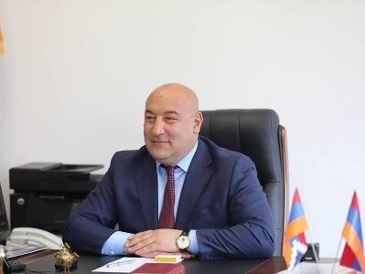 Քաջարանի համայնքապետ Մանվել Փարամազյանն արդարացվեց խարդախության և կաշառք ստանալու գործով. Aravot.am