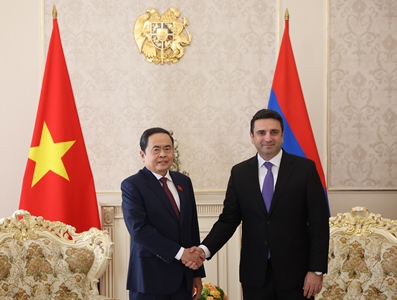 Ալեն Սիմոնյանը Վիետնամի ԱԺ նախագահի հետ քննարկել է Բաքվում հայ գերիների վերադարձի հարցը