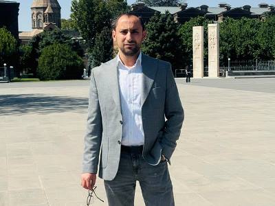 Ալեն Սիմոնյանը պահանջում է լրագրող Վահե Մակարյանին պատկանող գույքի և հաշիվների վրա արգելանք դնել