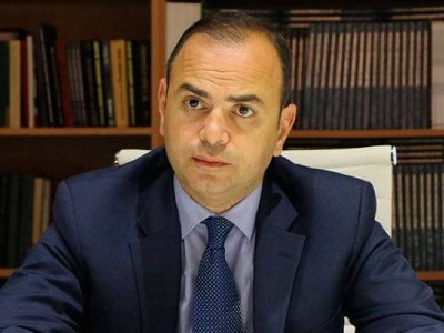 Փաշինյանը Զարեհ Սինանյանին 6 օրով գործողում է ԱՄՆ