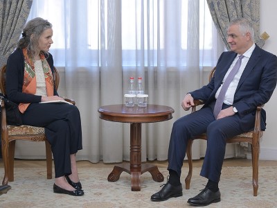 Mher Grigoryan, Magdalena Grono confer about Armenia-Azerbaijan border delimitation process