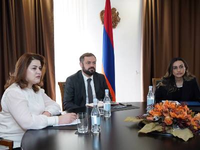 Gevorg Papoyan, Noubar Afeyan discuss concept of creating private Armenian investment fund (PHOTOS)